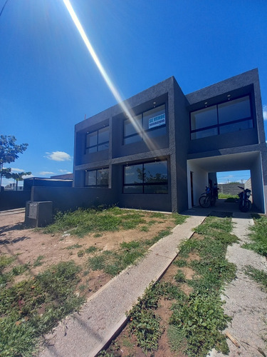 Vendo Dúplex B° Norte 1 Villa Allende