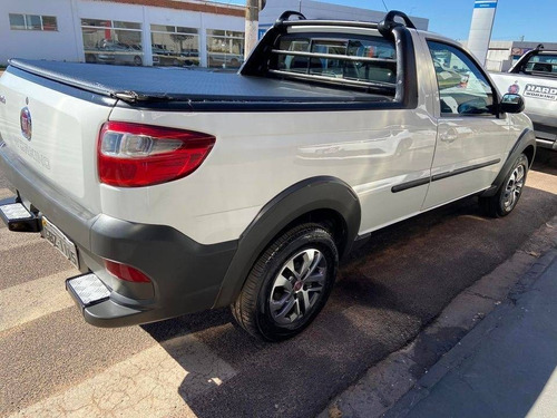 Imagem 2 de 6 de Fiat Strada 1.4 Mpi Hard Working Cs 8v Flex 2p Manual