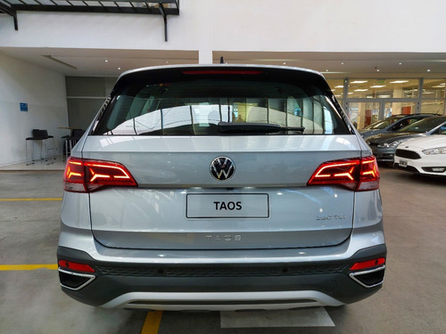 Imagen 6 de 15 de Volkswagen Taos Comfortline 250tsi