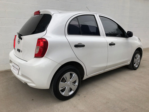 Nissan March 1.6 Active 107cv