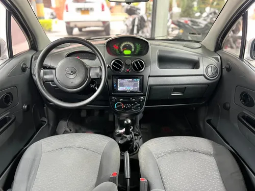 Chevrolet Spark Life MT 2015