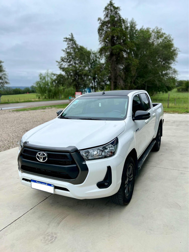 Toyota Hilux 2.4 Cd Sr 150cv 4x2