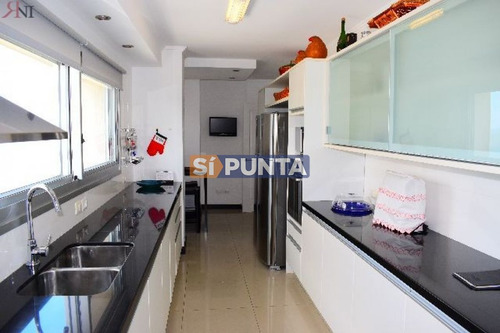 Imagen 7 de 22 de Apartamento En Alquiler, Brava