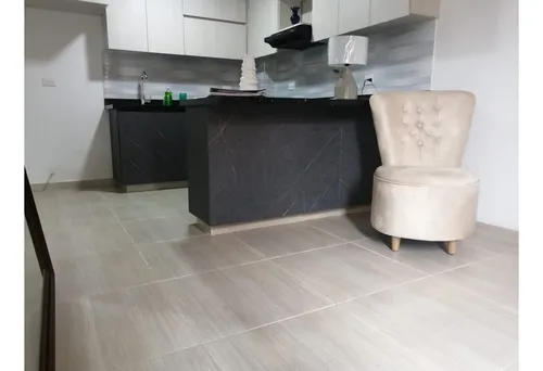 Apartamento En Venta En Florencia-medellín-parte Baja-terminado.
