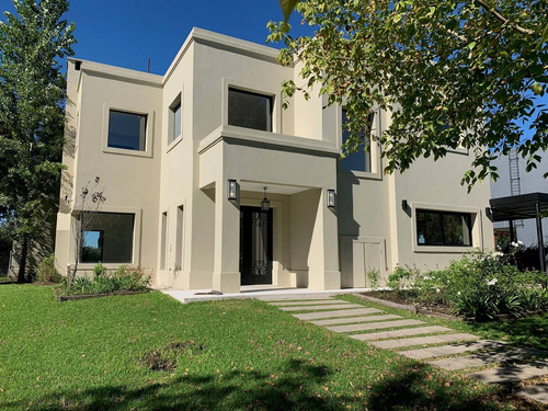 Casa En Venta Ubicado En San Isidro Labrador, Villanueva (tigre)