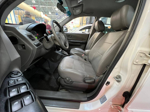 Imagem 10 de 11 de Hyundai Tucson 2.0 Mpfi Gls 16v 143cv 2wd Flex 4p