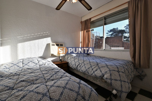 Imagen 4 de 10 de Venta De Apartamento 2 Dormitorios En Arcobaleno/playa Mansa, Punta Del Este.