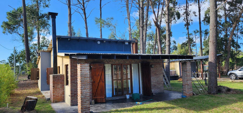 Venta Casa Dos Dormitorios En La Esmeralda Rocha