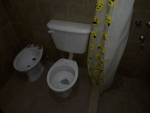 Imagen 4 de 13 de Ph En Venta En Lanús Oeste