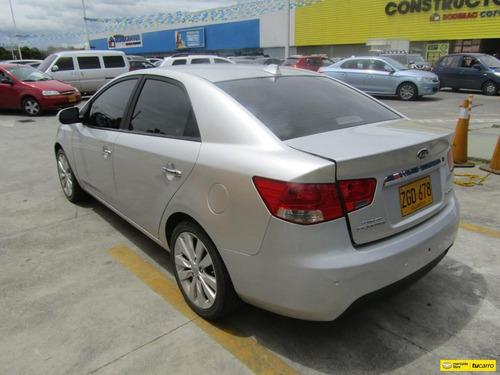 Kia Cerato Forte 1.6