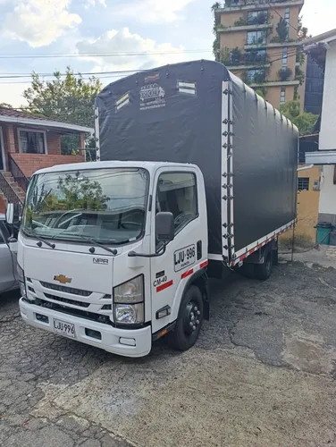 Npr Estacas Excelente Estado