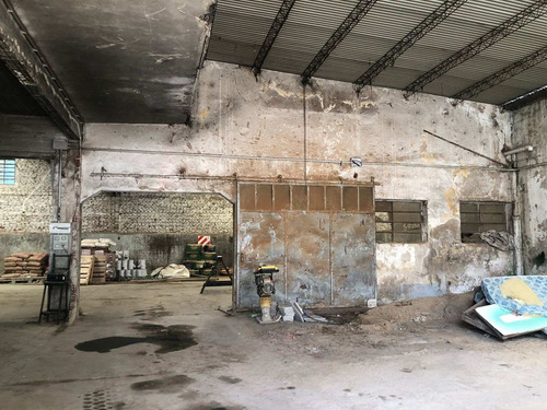 Imagen 4 de 15 de Venta Galpón Doble Frente En Zona Industrial