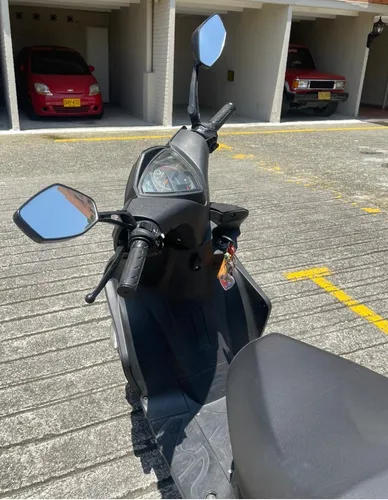 Victory Life 125 Modelo 2022, Único Dueño 11.204 Kms