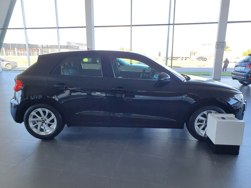 Imagen 2 de 9 de Audi A1 30 Tfsi