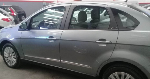 Fiat Grand Siena 1.6 // 2013