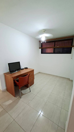 Apartamento En Venta En Mañongo