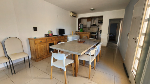 Casa Ampliada En Venta En La Punta, B° Los Lapachos