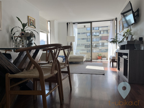 Venta Lindo Departamento 3d/3b, A Pasos Colón Con Vespucio