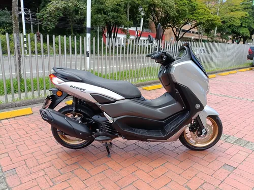 Yamaha Nmax Connect