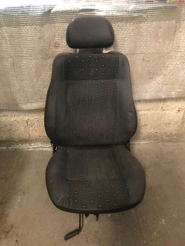 Asiento Delantero Izquierdo Vw Pointer 1.8 Std 2005