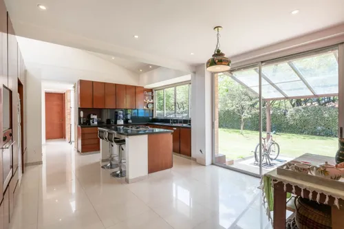 Casa En Venta En Guaymaral. Cod V12950