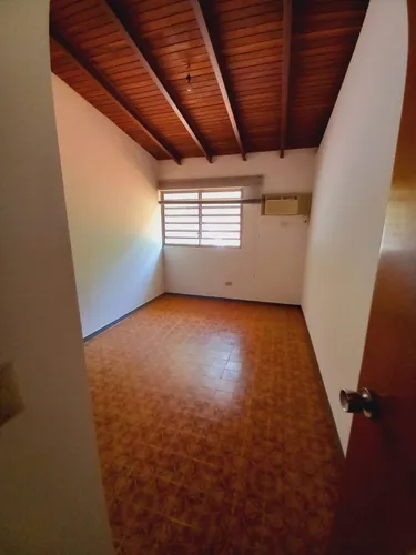 Longa España. Townhouse