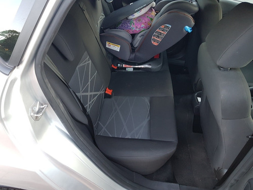 Ford Fiesta Kinetic Design 1.6 Sedan S Plus 120cv 2014