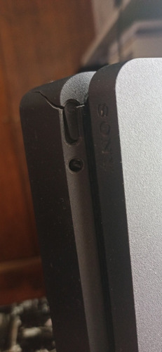 Ps4 Slim 500gb Con 6 Juegos Fisicos Y 3 Digitales