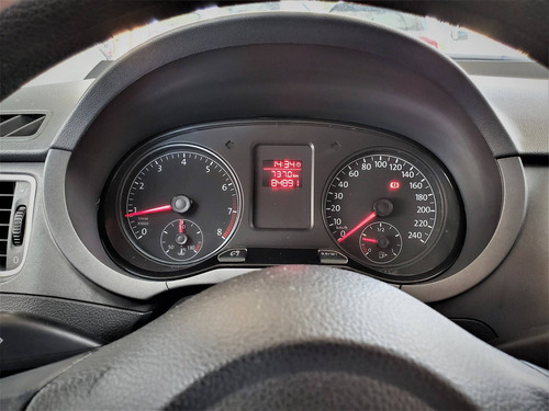 Imagem 11 de 11 de Volkswagen Fox 1.6 Mi 8v Flex 4p Manual