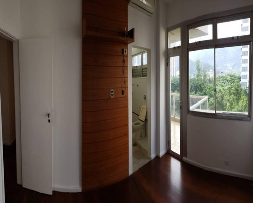 Leblon - Excelente Cobertura Duplex De 273m² Com 4 Quartos Sendo 1 Suite. - Bc41399 - 68793309