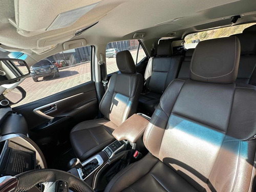 Toyota SW4 2.8 Srx 177cv 4x4 7as At