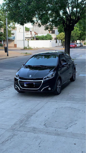 Peugeot 208 1.6 Allure