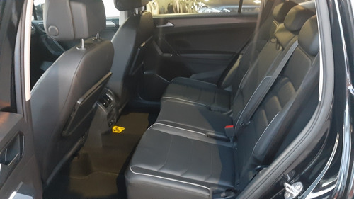 Imagen 11 de 15 de Volkswagen Tiguan 2018 1.4 Comfortline Plus At