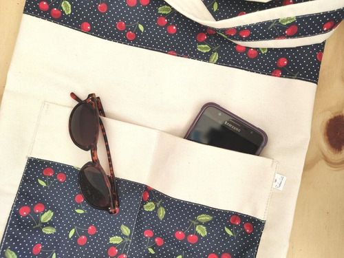 Imagem 2 de 4 de Sacola Ecológica Ecobag Grande Com Bolsos Para Praia Compras