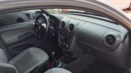 Volkswagen Voyage Trend 1.0 Prata 2009