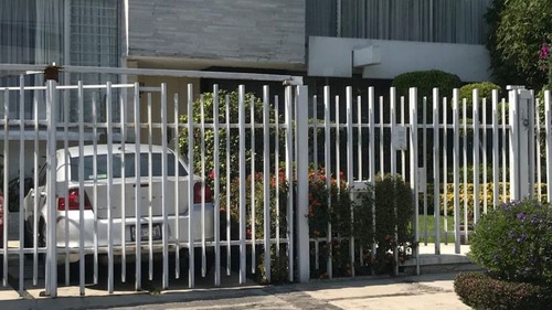 Imagen 2 de 8 de Hermosa Casa En Venta De 320 M2 En Lomas De Tecamachalco