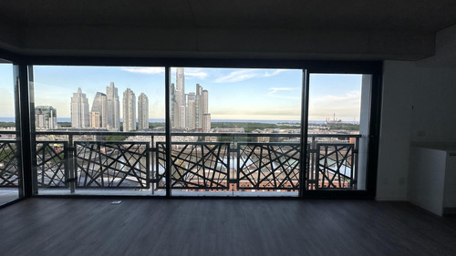3 Ambientes En Venta A Estrenar, Piso Alto, Con Incrible Vista En Quartier Del Bajo.