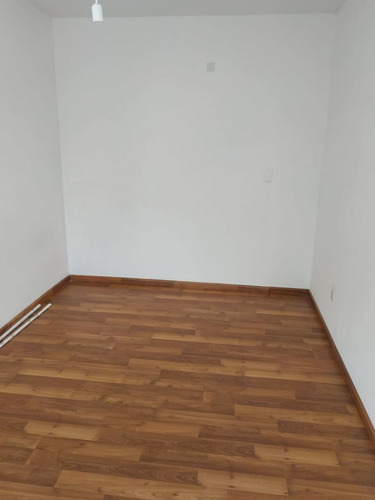 Apartamento En Alquiler De 1 Dormitorio En Cordón