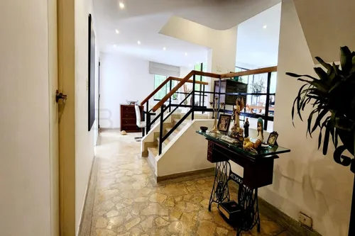 Apartamento En Venta En El Poblado. Cod V501304