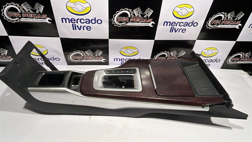 Console Central Toyota Hilux Sw4 2016 A 2023 Original Marrom-escuro (Usado)