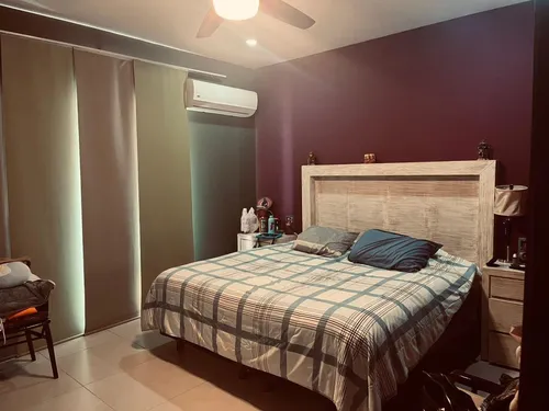 Casa En Venta En Mayorazgo Santa Lucía, Leon, Gto. De Las Mas Amplias En Terreno Y Construcción