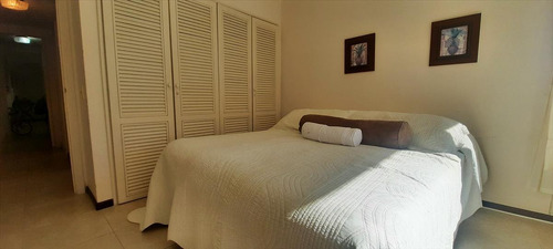 Imagen 13 de 19 de Vendo Apartamento 3 Dormitorios Mansa Punta Del Este