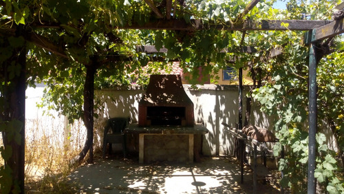 Barrio El Tenis, Casa Un Piso En Barrio Residencial