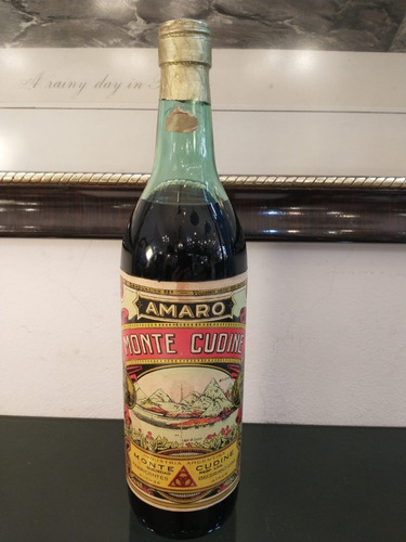 Imagen 1 de 10 de Antigua Botella De Amaro Monte Cudine 950cc