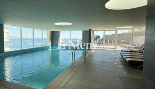 Departamento En Venta De 2 D, 2 B. En Viña Del Mar