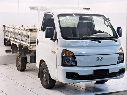 Hyundai HR 2.5 LONGO SEM CAÇAMBA 4X2 16V 130CV TURBO INTERCOOLER DIESEL 2P MANUAL