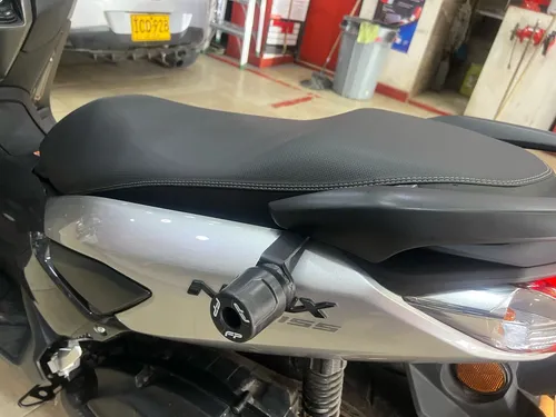 N-max Conet 2025 Con Muchos Extras Ppf Sliders Tapa Cajuela