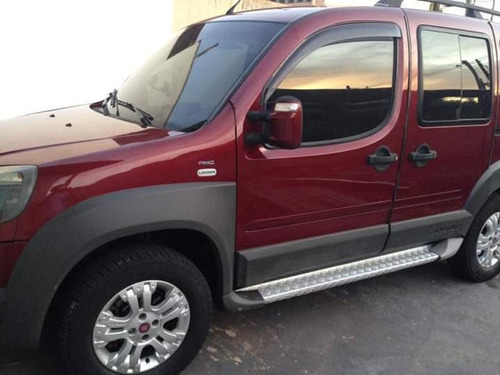 Imagem 1 de 8 de Fiat Doblo 2011 1.8 16v Adventure Locker Flex 5p