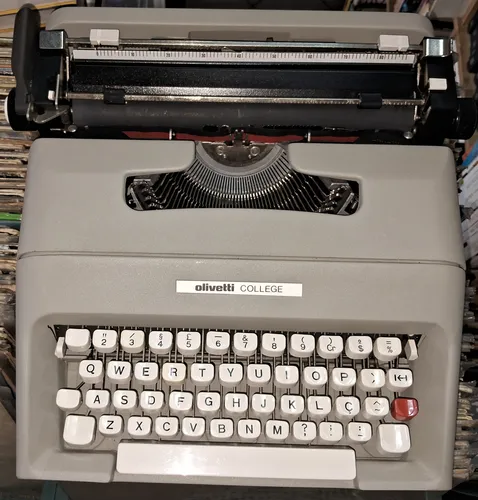 comprar Máquina Escrever Olivetti College + Bolsa Capa Alça Original