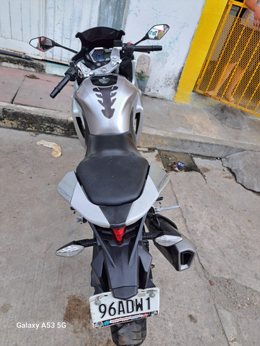 Se Vende Rt 250 En Buenas Condiciones No Le Falla Nada